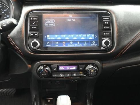 Used 2024 Nissan Kicks SR w/ SR Premium Package FWD image 38