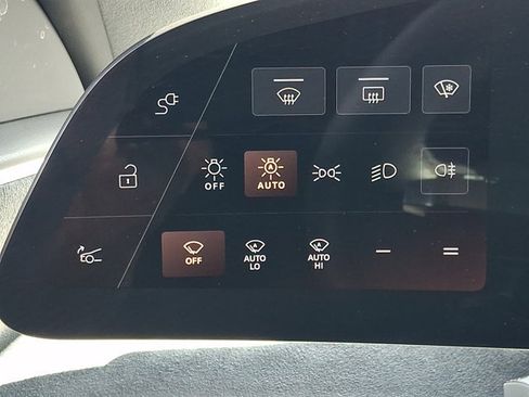 Used 2022 Lucid Air Dream Edition AWD/4WD image 24