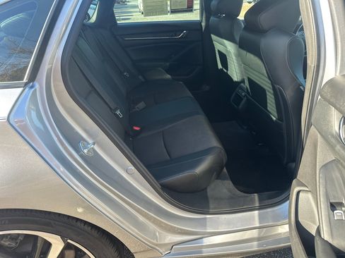 Used 2022 Honda Accord Sport image 15