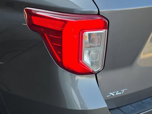 Certified 2023 Ford Explorer XLT AWD/4WD image 30