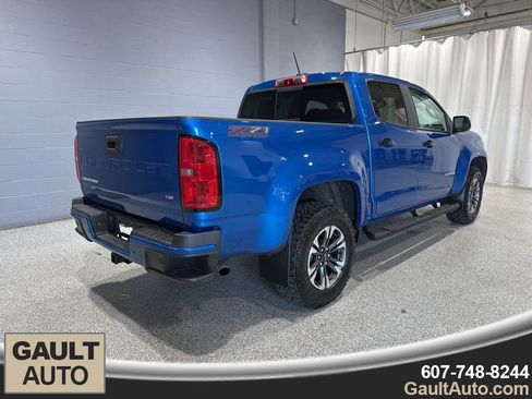 Used 2022 Chevrolet Colorado Z71 image 3