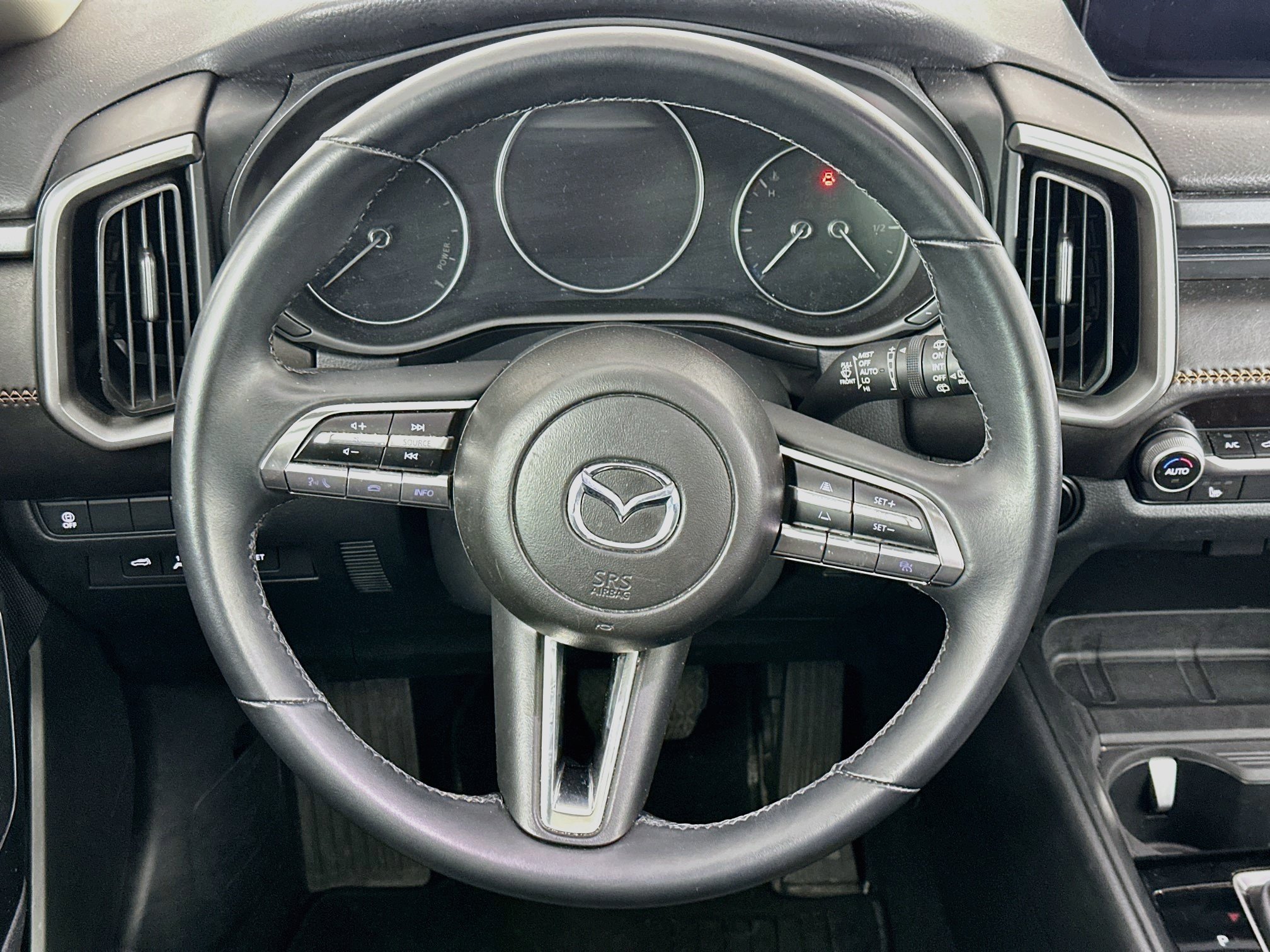 Used 2025 MAZDA CX-50 AWD 2.5 Hybrid w/ Premium Pkg image 18