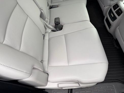 Used 2021 Honda Pilot EX-L image 24