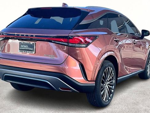 Used 2023 Lexus RX 350 AWD image 2