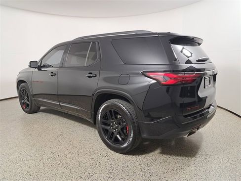 Used 2022 Chevrolet Traverse Premier w/ Redline Edition image 7