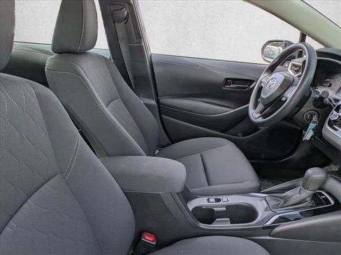 Certified 2025 Toyota Corolla LE image 19