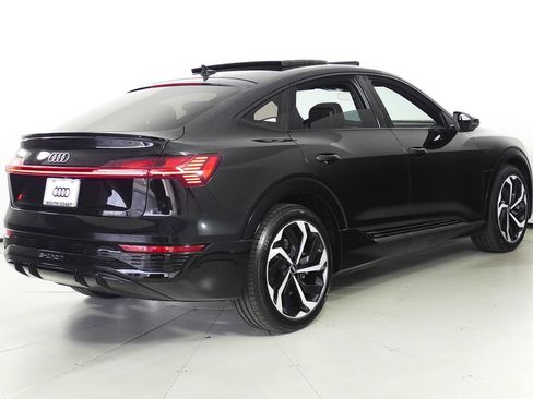 Used 2024 Audi Q8 e-tron Premium Plus w/ Premium Plus Package AWD/4WD image 7