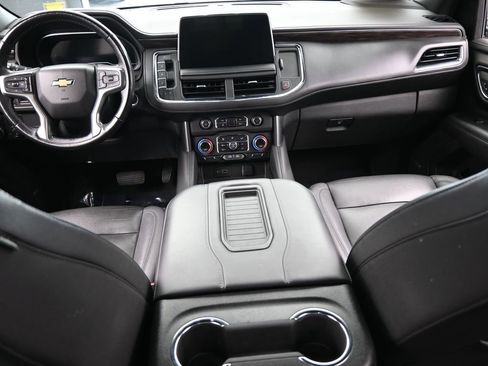 Used 2022 Chevrolet Tahoe LT w/ Luxury Package image 45