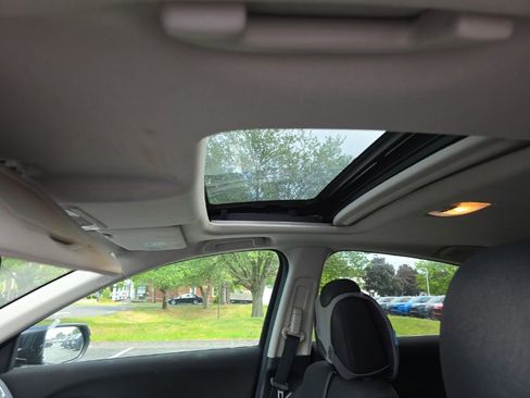 Used 2016 Honda HR-V EX image 21