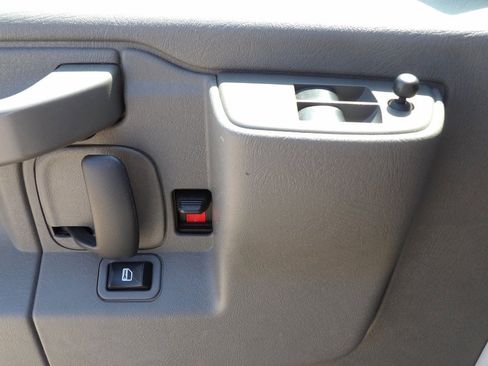 Used 2024 Chevrolet Express 2500 w/ Driver Convenience Package RWD image 15