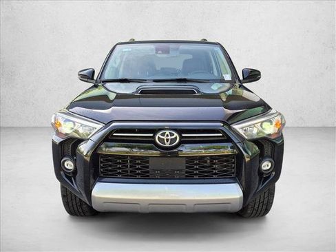 Used 2023 Toyota 4Runner TRD Off-Road Premium w/ Moonroof Package AWD/4WD image 2