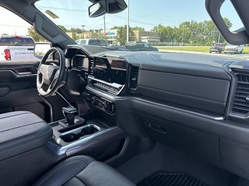 Certified 2023 Chevrolet Silverado 1500 LTZ w/ LTZ Convenience Package II AWD/4WD image 27