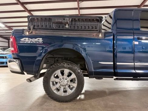 Used 2020 RAM 2500 Limited AWD/4WD image 3