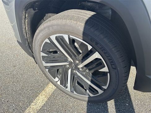 New 2026 Chevrolet Equinox RS w/ LPO, Floor Liner Package image 34