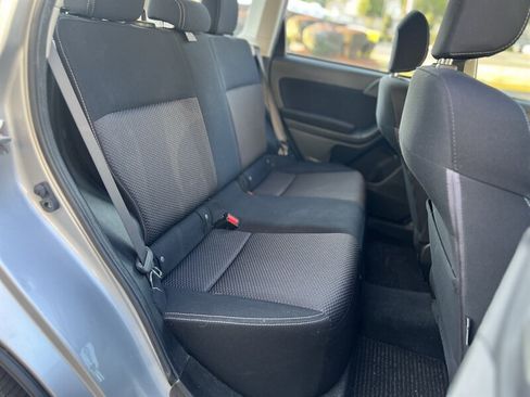 Used 2015 Subaru Forester 2.5i AWD/4WD image 19