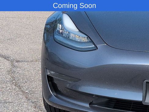Used 2018 Tesla Model 3 Long Range RWD image 10