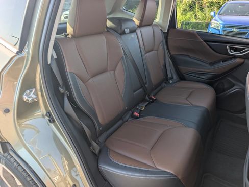 Certified 2023 Subaru Forester Touring AWD/4WD image 46