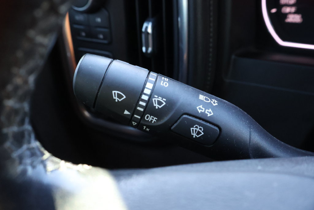 Used 2019 Chevrolet Silverado 1500 LT Trail Boss AWD/4WD image 24