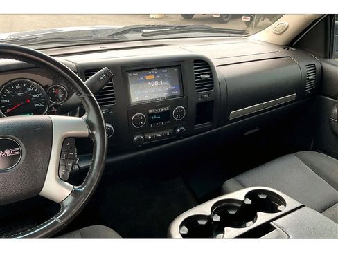 Used 2012 GMC Sierra 2500 SLE image 6