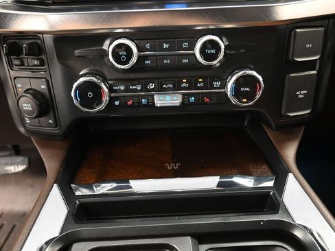 Certified 2024 Ford F250 King Ranch AWD/4WD image 31
