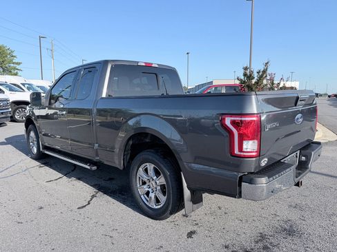 Used 2017 Ford F150 XLT w/ Equipment Group 302A Luxury RWD image 7