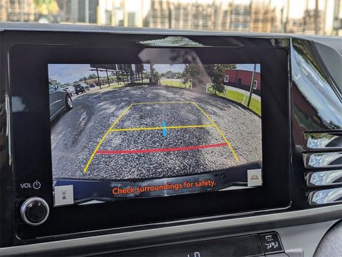 Used 2025 Toyota Camry LE image 20