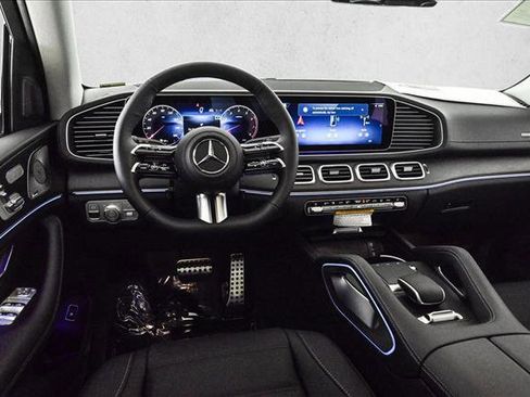 New 2026 Mercedes-Benz GLS 450 4MATIC image 20