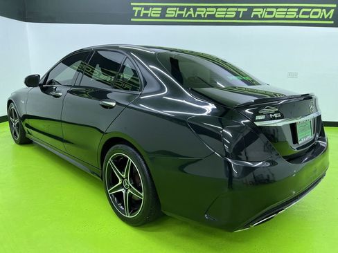 Used 2016 Mercedes-Benz C 300 4MATIC Sedan w/ Multimedia Package image 7