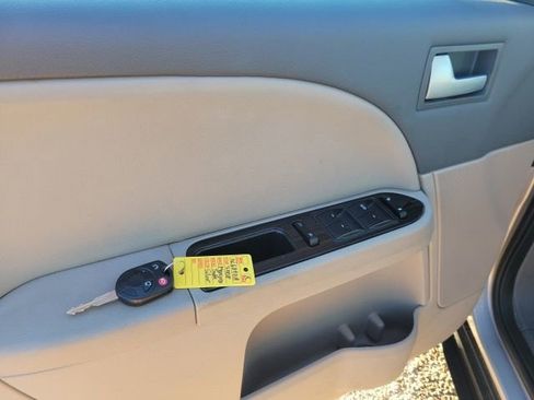 Used 2008 Mercury Sable Sedan image 12