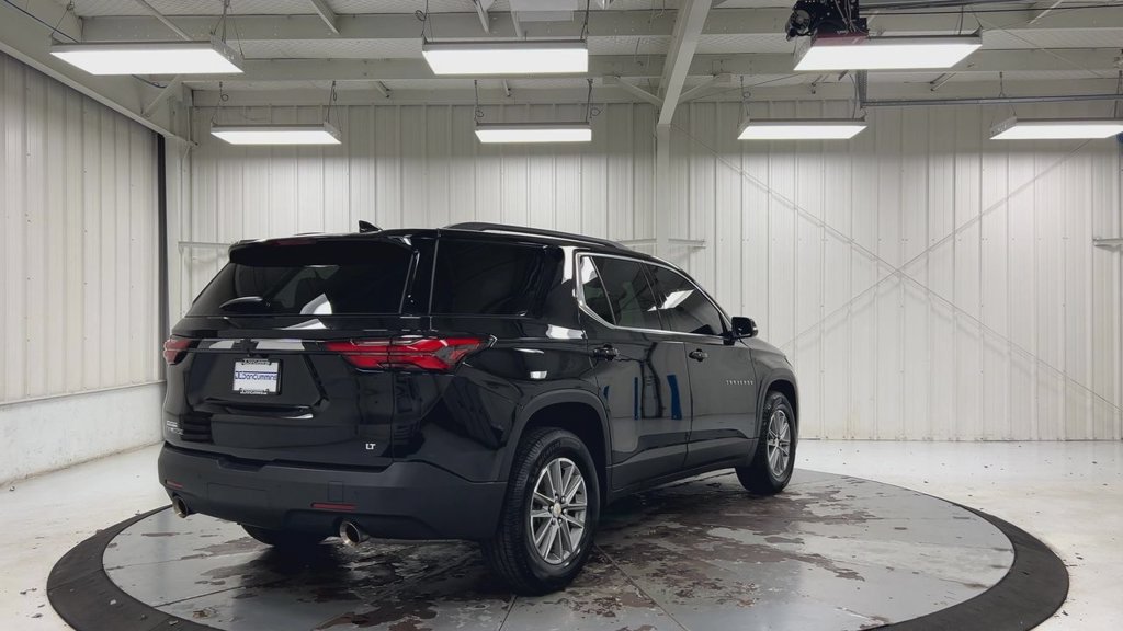 Used 2022 Chevrolet Traverse LT FWD image 8
