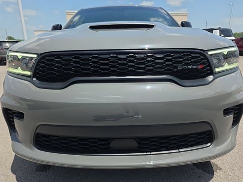 Used 2024 Dodge Durango GT AWD/4WD image 2