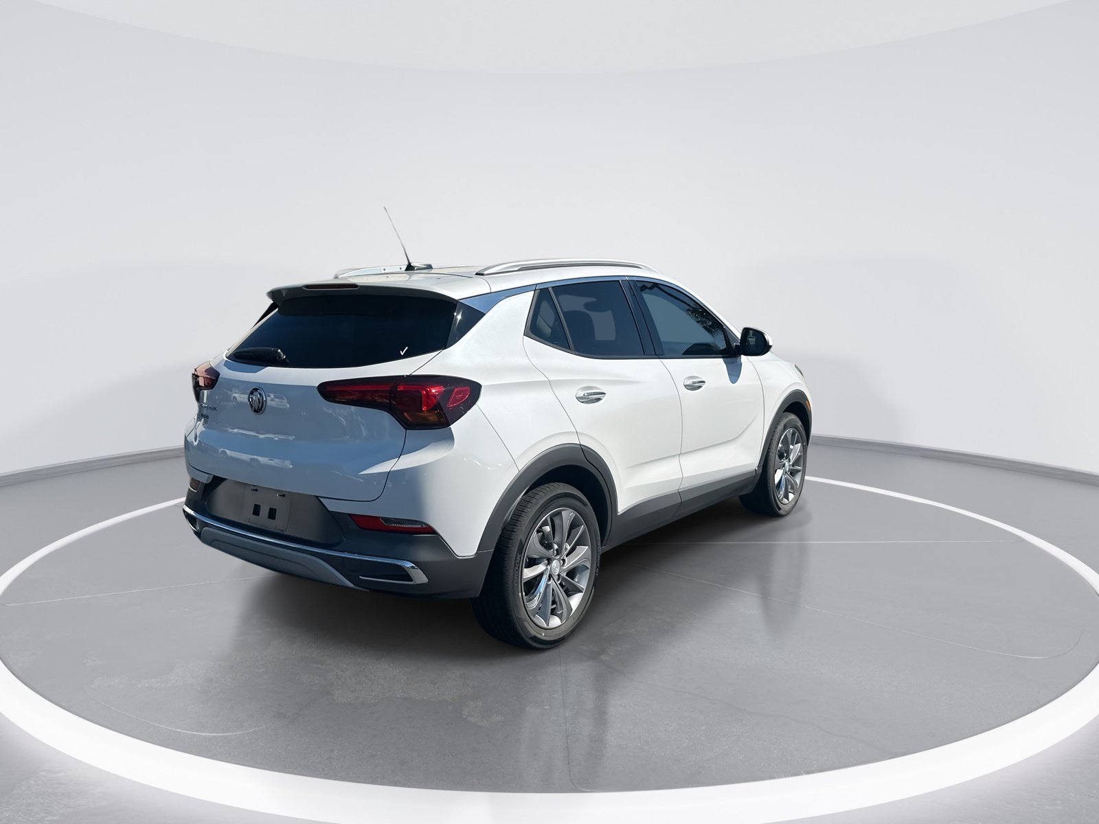 Used 2023 Buick Encore GX Essence w/ Experience Buick Package FWD image 9