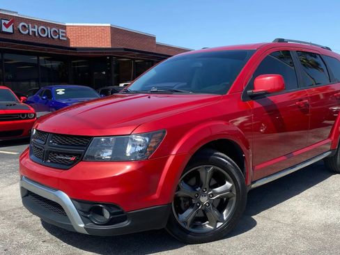 Used 2015 Dodge Journey Crossroad w/ Flexible Seating Group FWD image 1