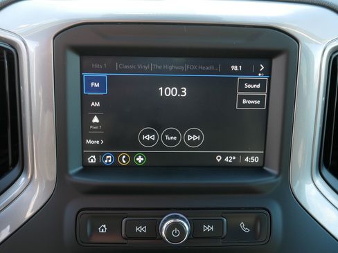 Used 2024 Chevrolet Silverado 1500 Custom image 22