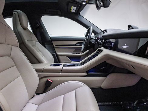 Certified 2022 Porsche Taycan 4S AWD/4WD image 21