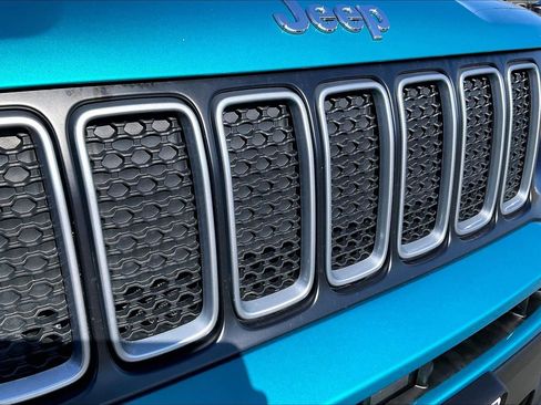 Used 2022 Jeep Renegade Latitude image 24