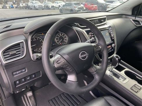 Used 2024 Nissan Murano SL image 15