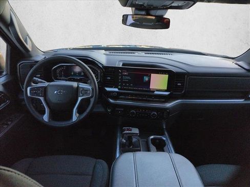 Used 2024 Chevrolet Silverado 1500 RST image 18