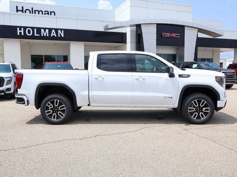 New 2026 GMC Sierra 1500 AT4 w/ AT4 Premium Package AWD/4WD image 2