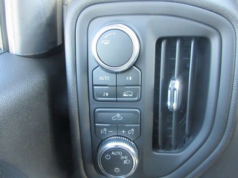 New 2026 GMC Sierra 1500 Pro w/ Pro Value Package image 18