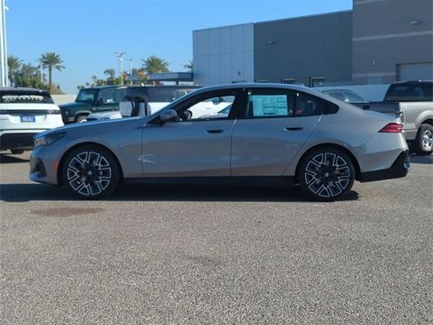 New 2026 BMW 530i w/ M Sport Package image 9
