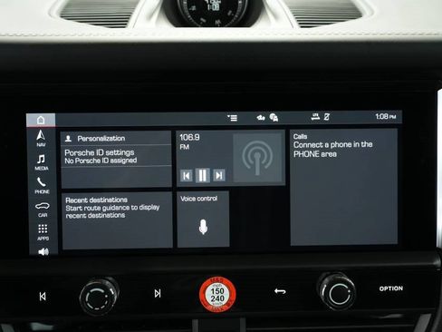 New 2026 Porsche Macan image 17