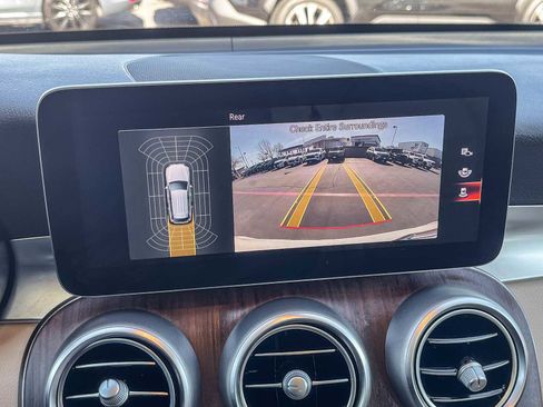 Used 2022 Mercedes-Benz GLC 300 image 22