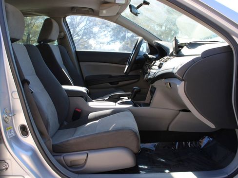 Used 2009 Honda Accord LX image 17