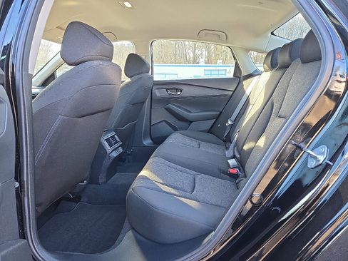 Certified 2025 Honda Accord LX image 10
