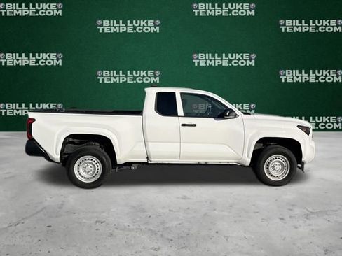 Used 2025 Toyota Tacoma SR image 3