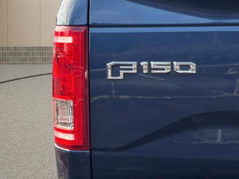 Used 2015 Ford F150 XLT w/ Equipment Group 302A Luxury image 43