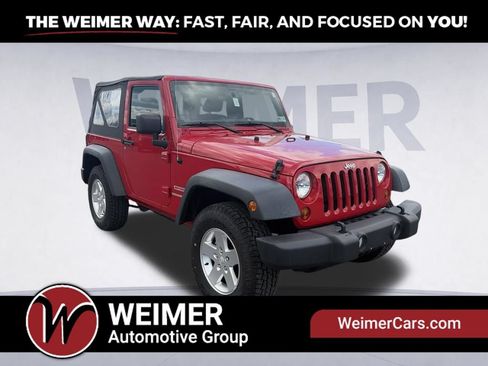 Used 2012 Jeep Wrangler Sport AWD/4WD image 3