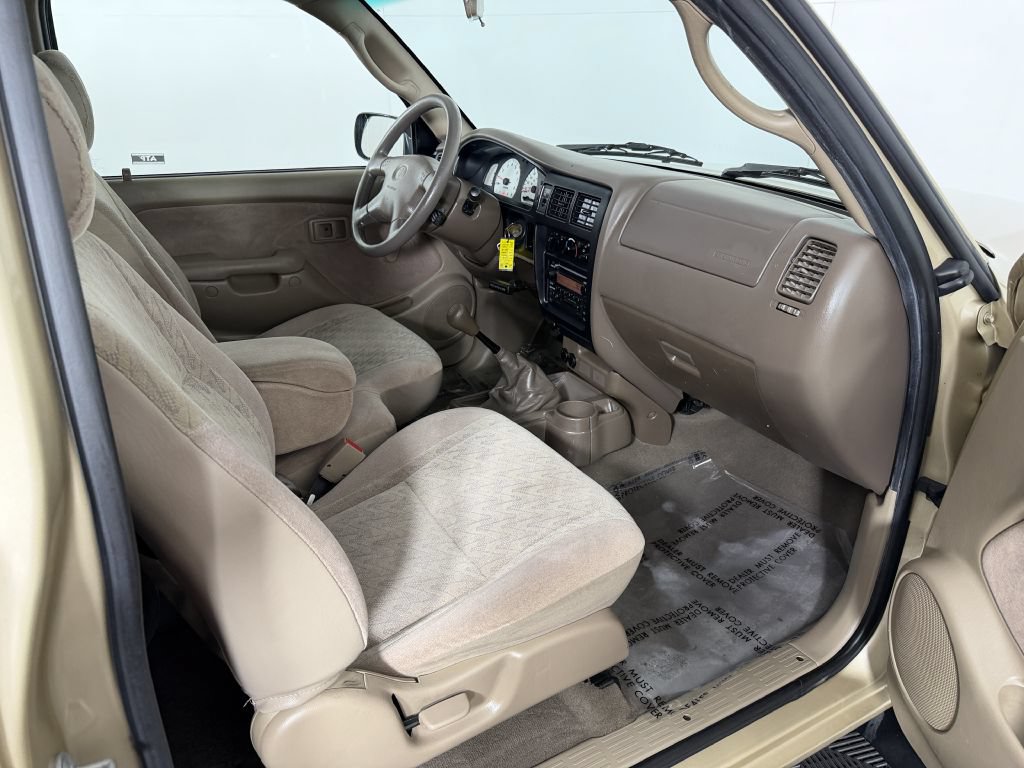 Used 2002 Toyota Tacoma 2WD Xtracab image 17