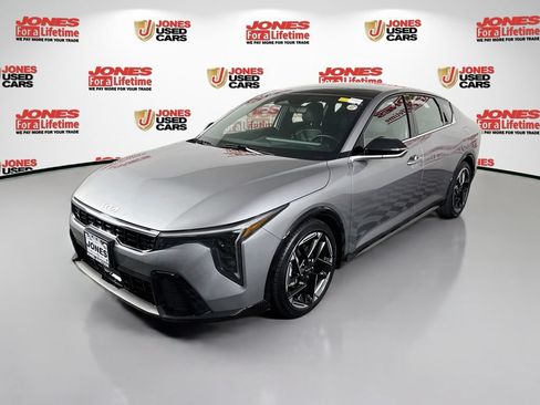 Certified 2025 Kia K4 GT-Line w/ GT-Line Sunroof Package FWD image 13